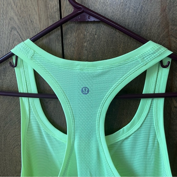 New Lululemon Swiftly Tech Tank Race Length - Picture 2 of 4